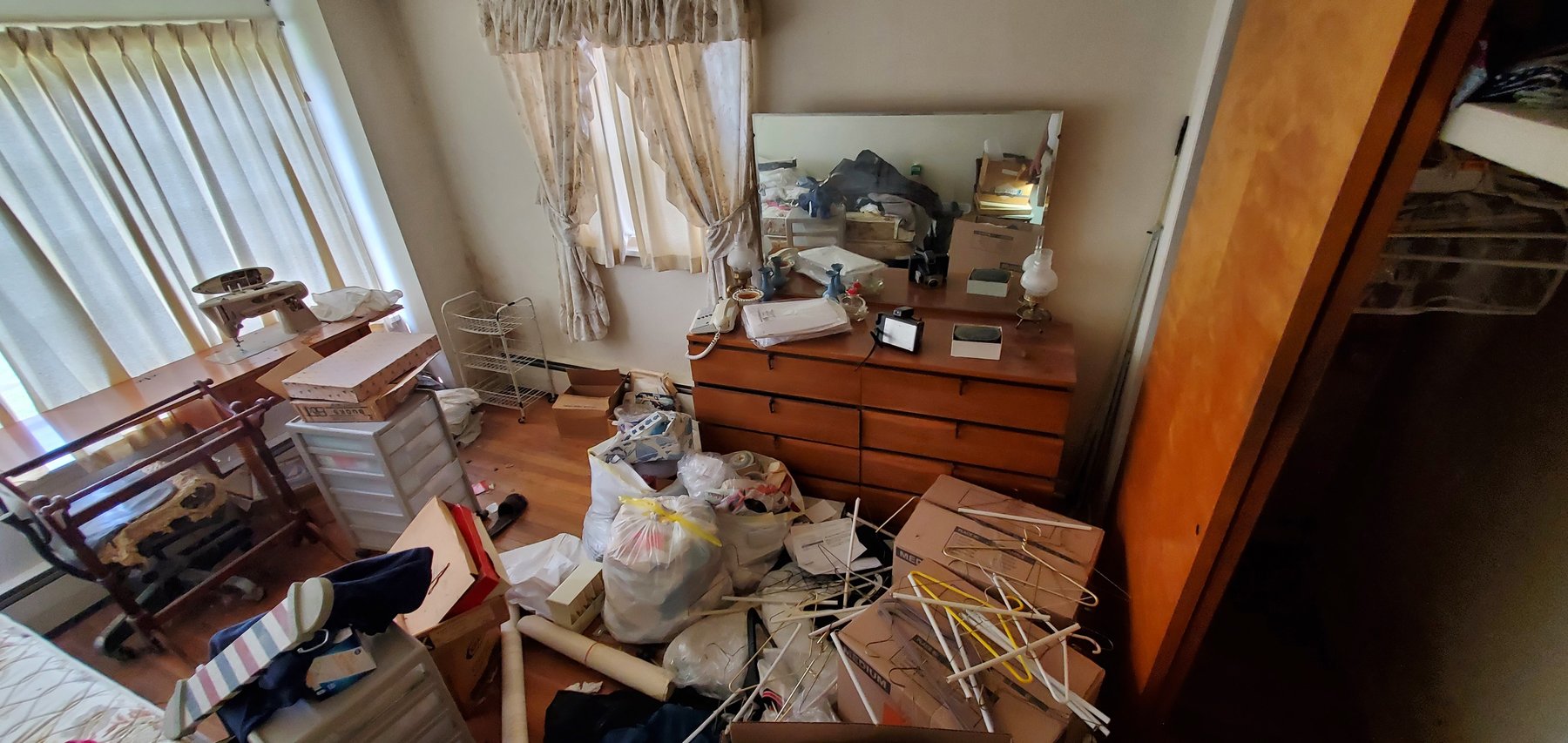 Image for Defiance Entire House Content Liquidation