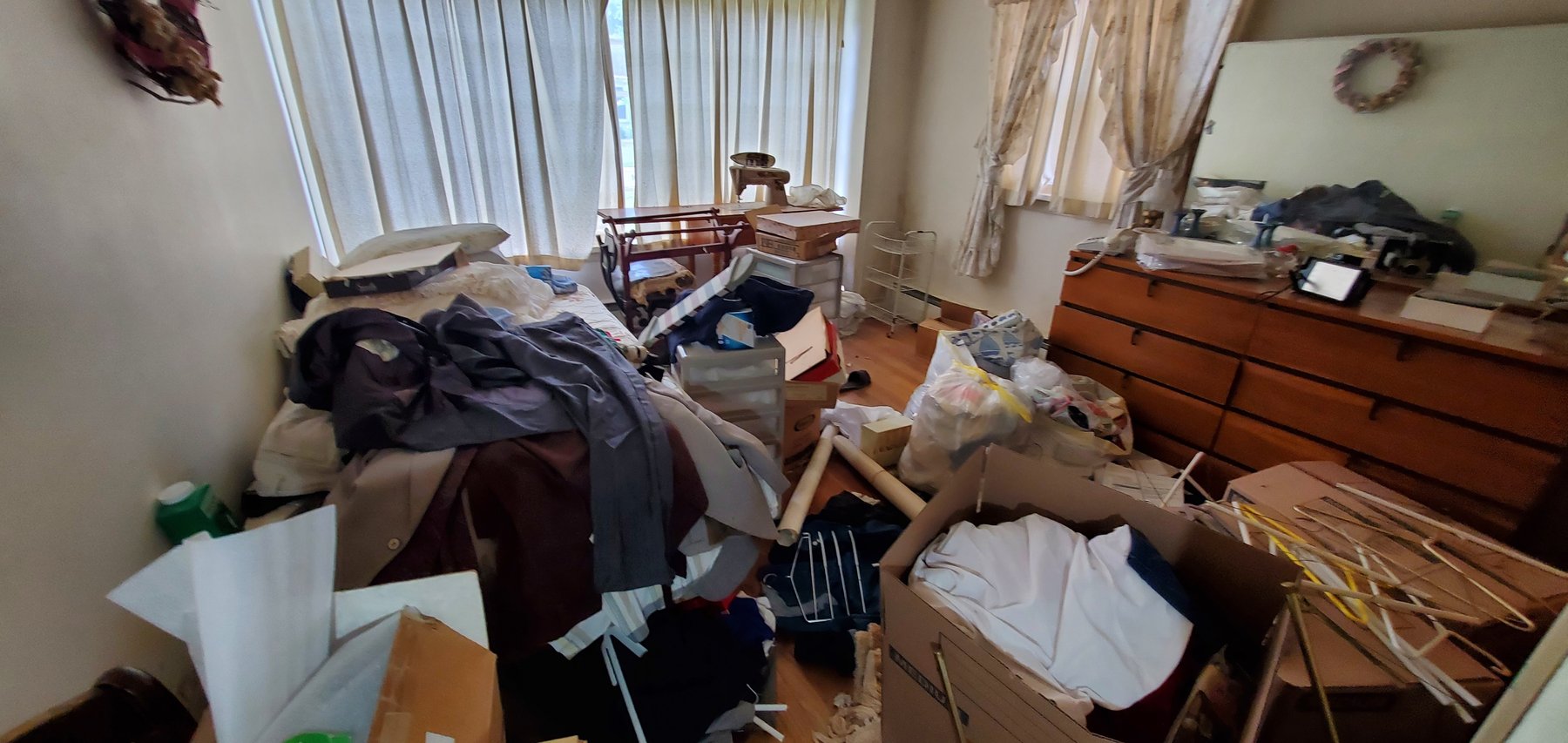 Image for Defiance Entire House Content Liquidation