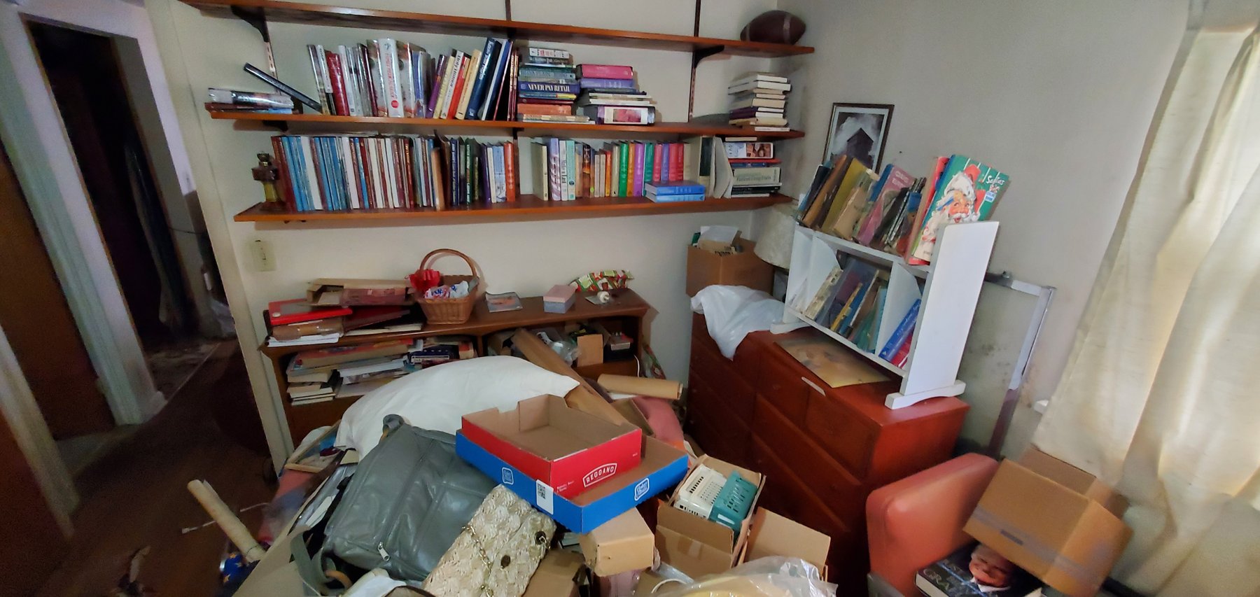 Image for Defiance Entire House Content Liquidation