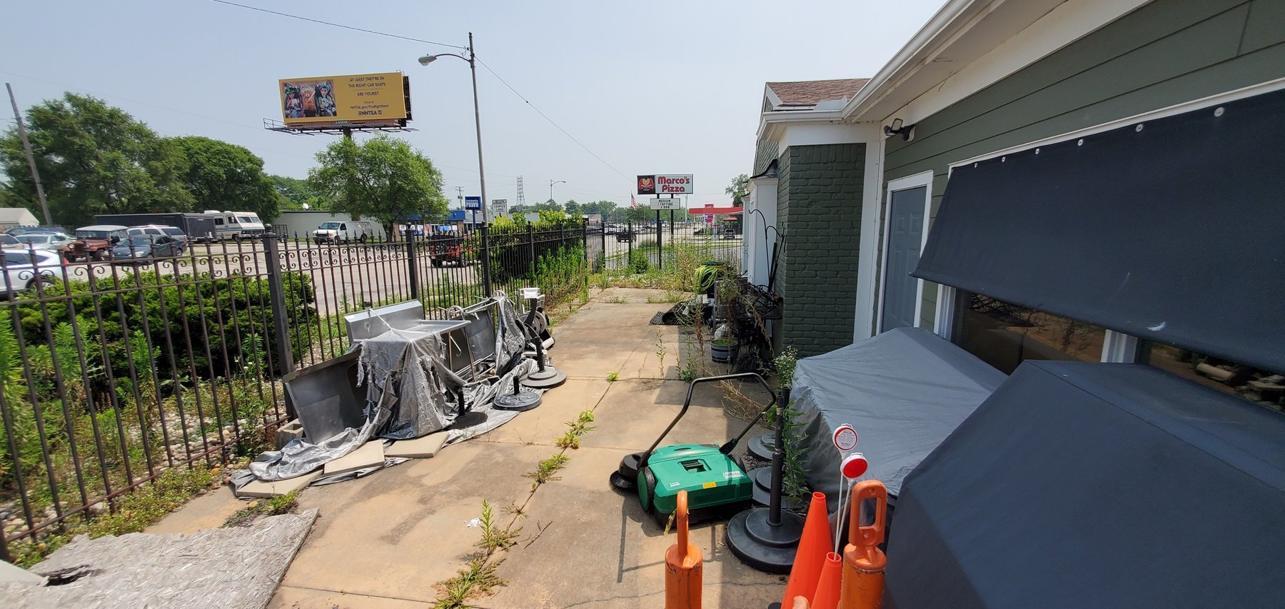 Image for Commercial Building 2022 Woodville Rd, Oregon