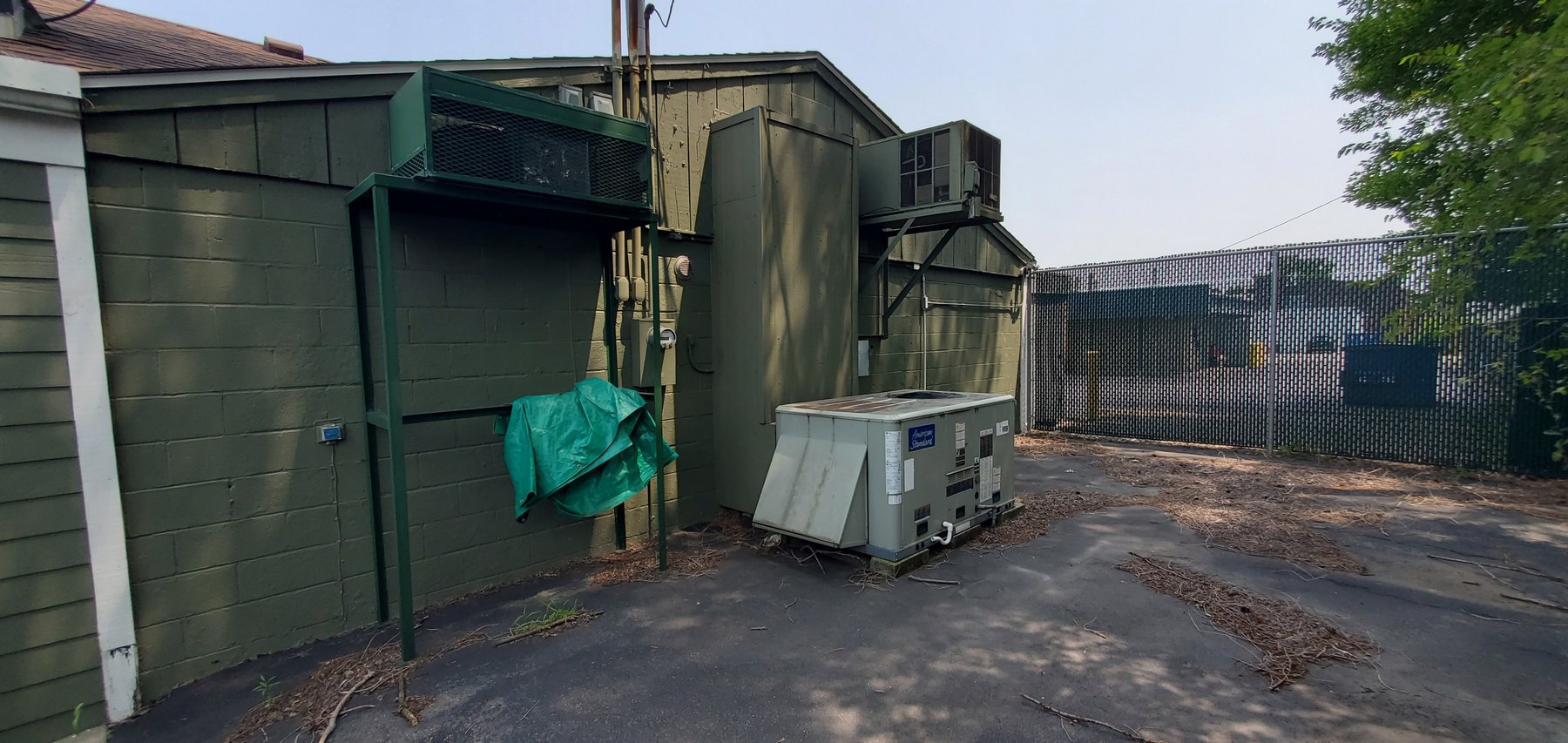 Image for Commercial Building 2022 Woodville Rd, Oregon