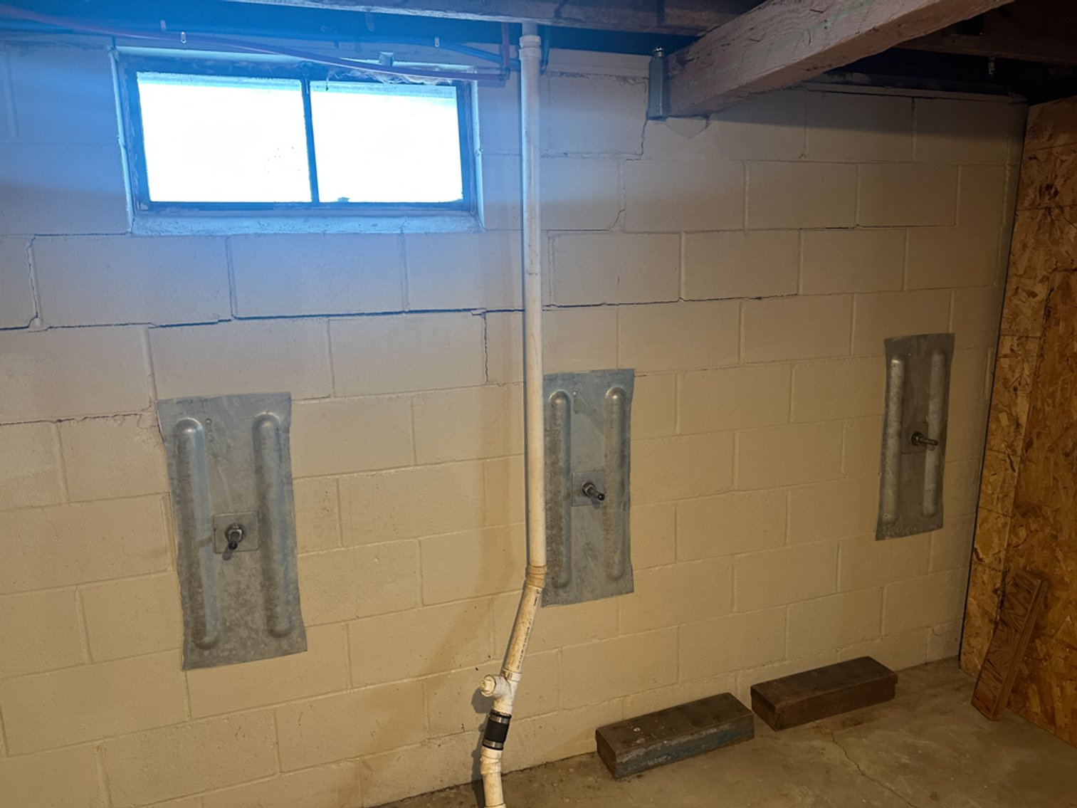 Image for 307 West Main Street, Early!