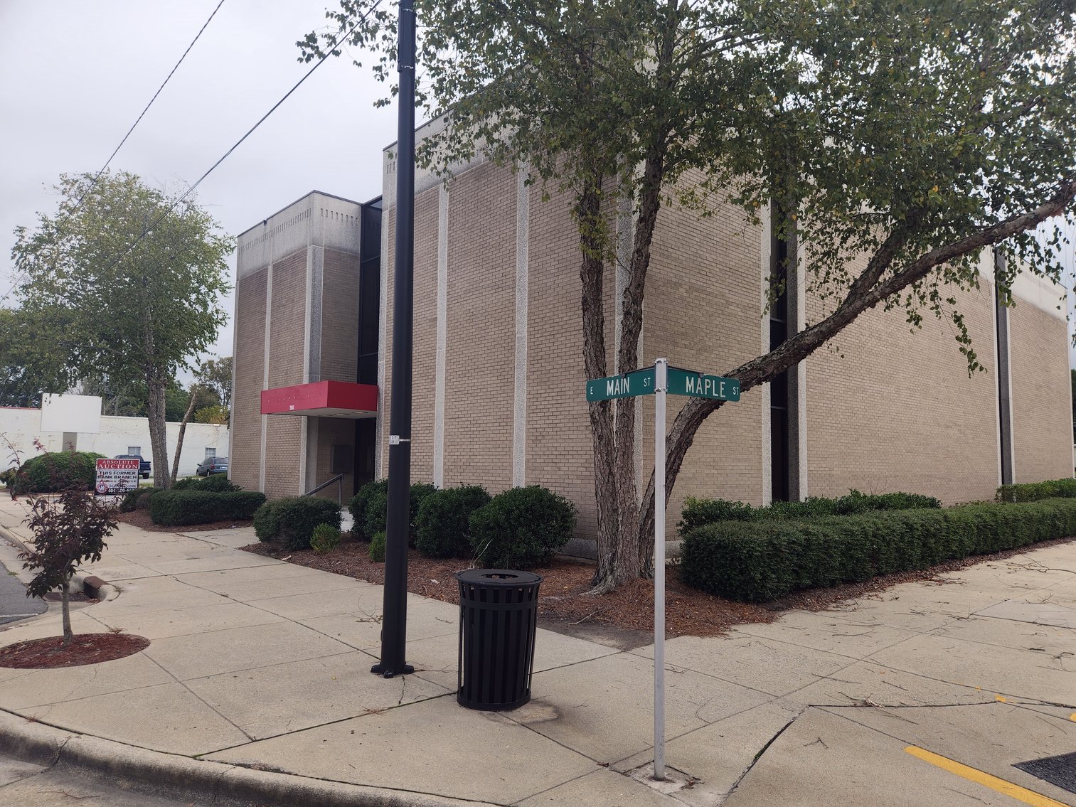 Image for Ahoskie, NC: 9,440±SF Former Bank Branch on 1± Acres at 300 Main St. (Hertford County)