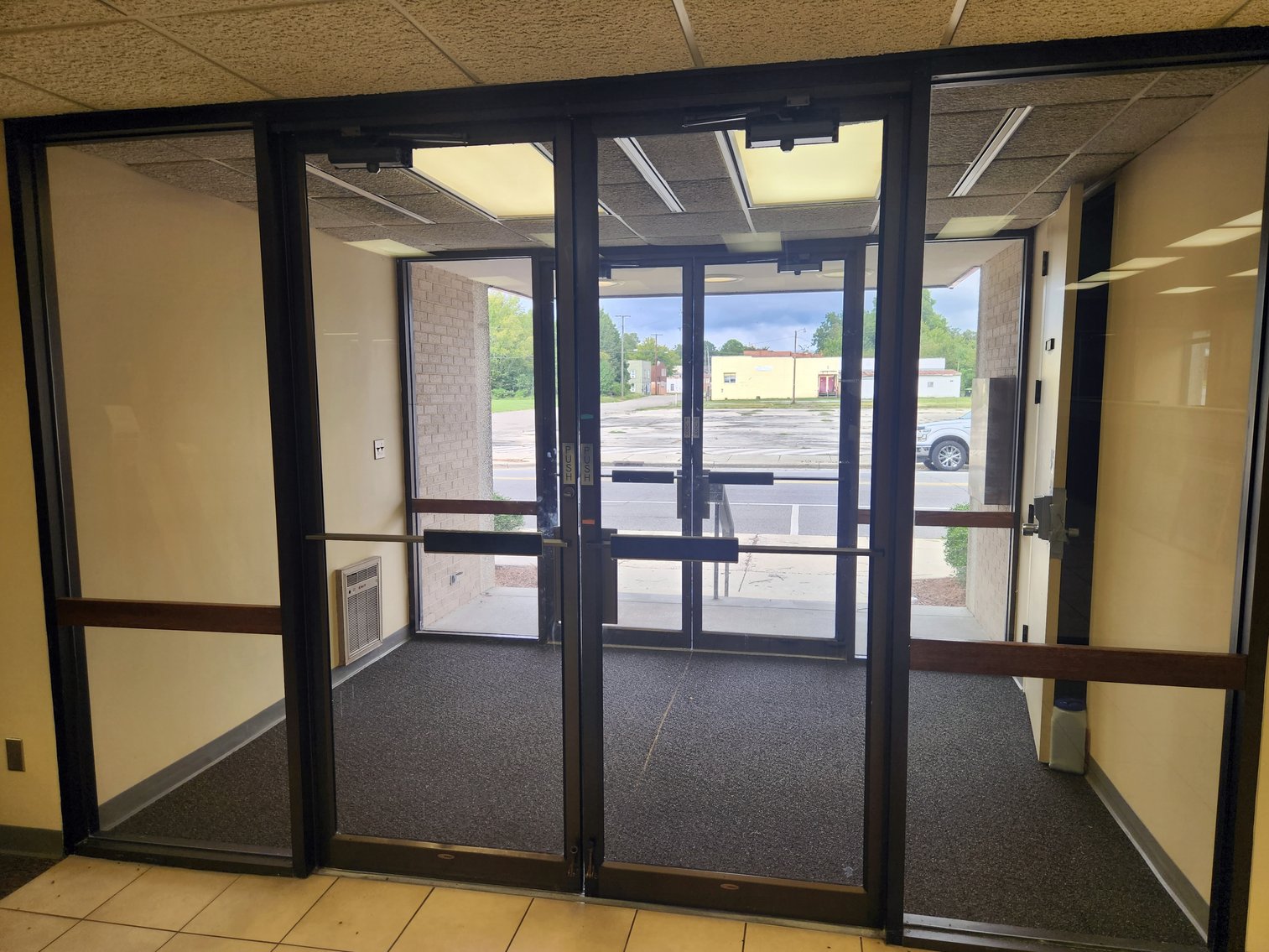 Image for Ahoskie, NC: 9,440±SF Former Bank Branch on 1± Acres at 300 Main St. (Hertford County)