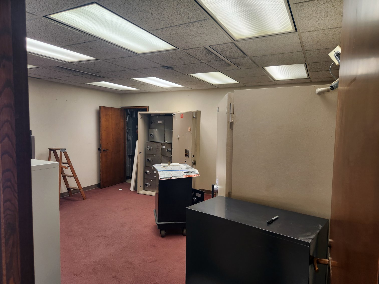 Image for Ahoskie, NC: 9,440±SF Former Bank Branch on 1± Acres at 300 Main St. (Hertford County)