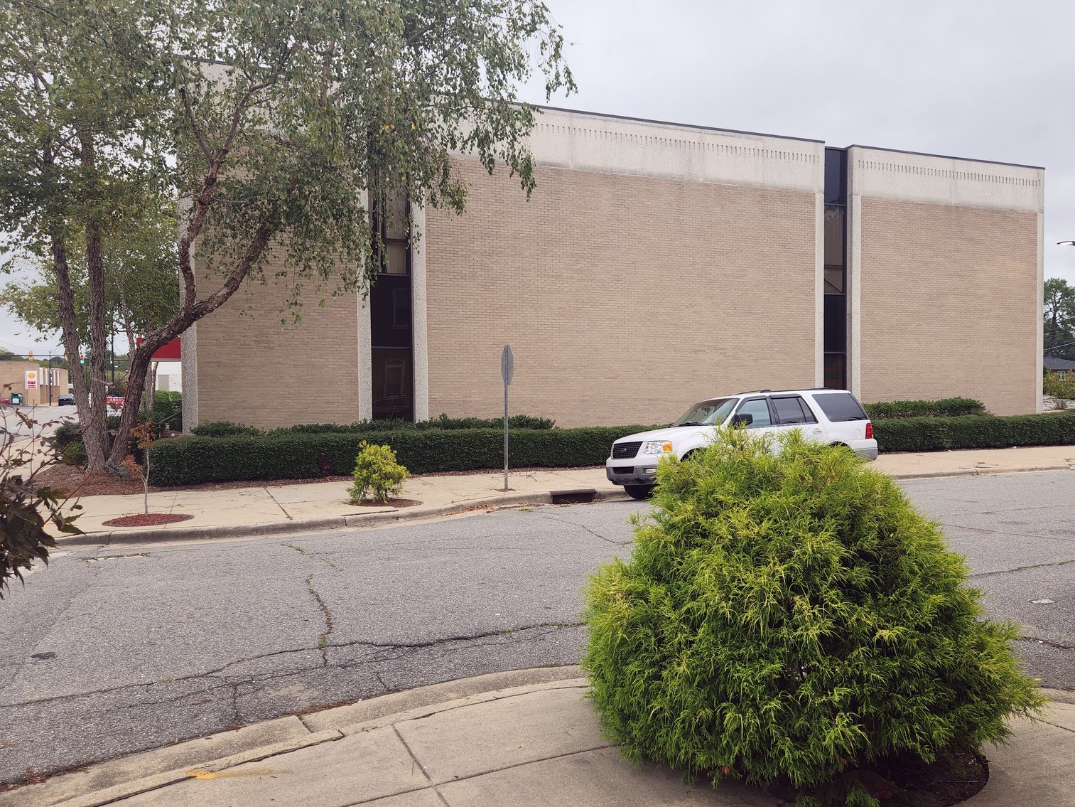 Image for Ahoskie, NC: 9,440±SF Former Bank Branch on 1± Acres at 300 Main St. (Hertford County)