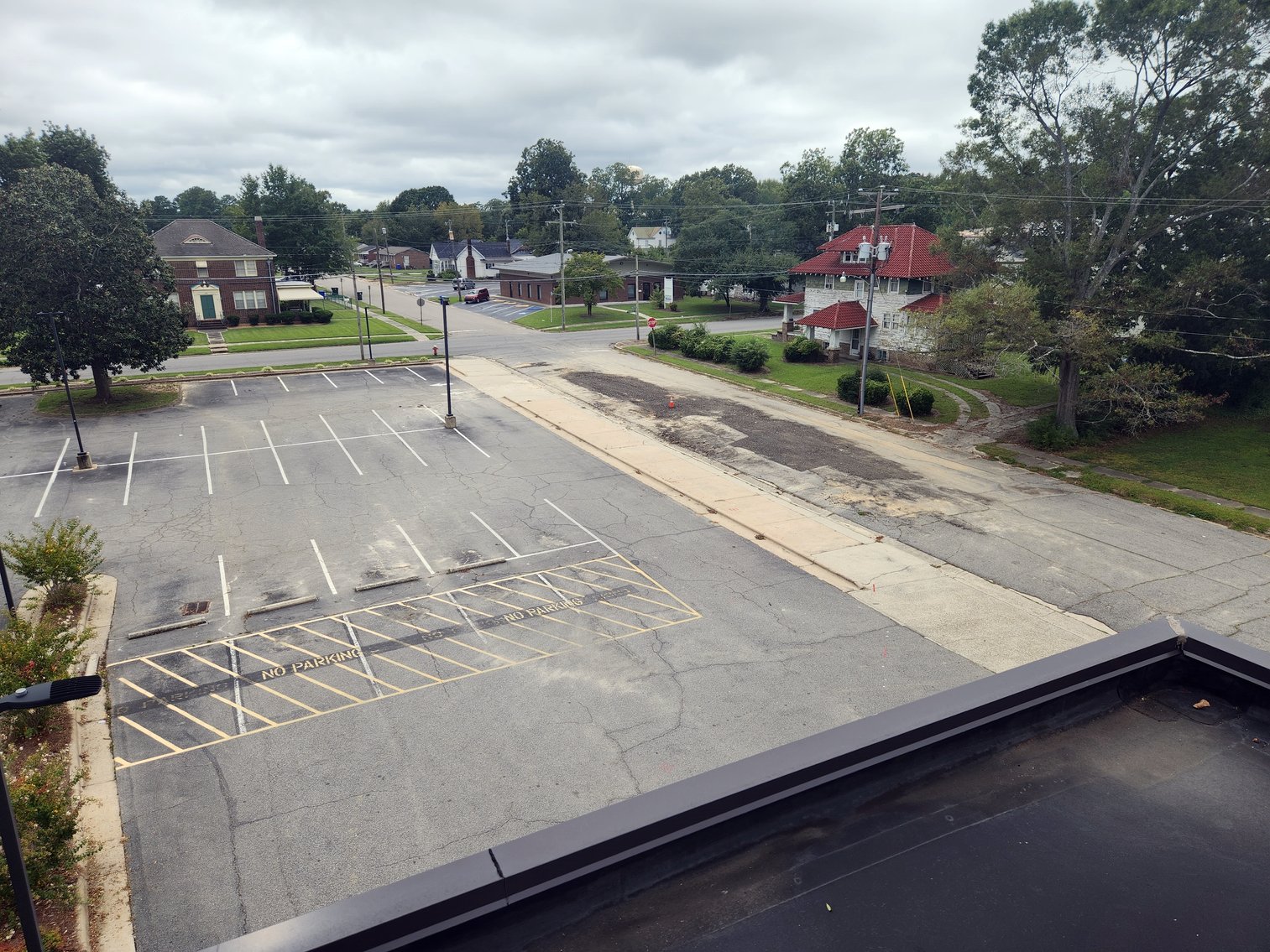 Image for Ahoskie, NC: 9,440±SF Former Bank Branch on 1± Acres at 300 Main St. (Hertford County)