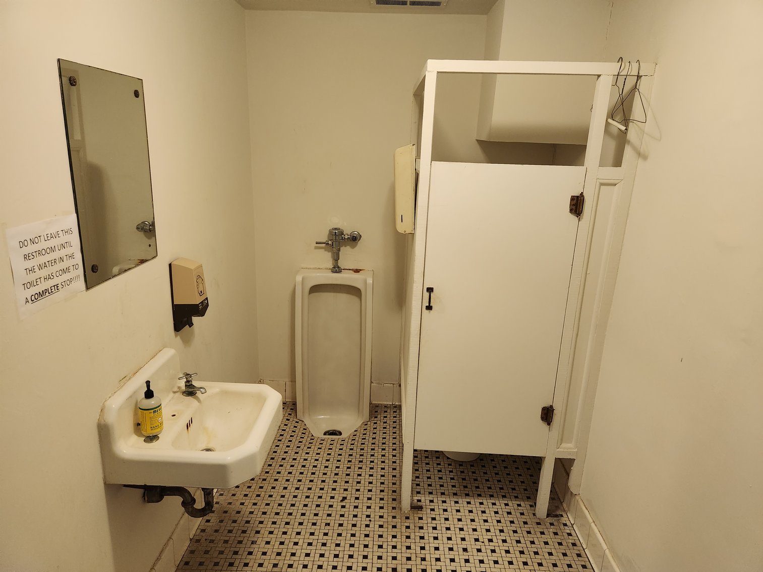 Image for Winnsboro, SC: 10,164±SF Footprint Former Bank Branch on 1± Acre at 101 N Congress St. (Fairfield County)