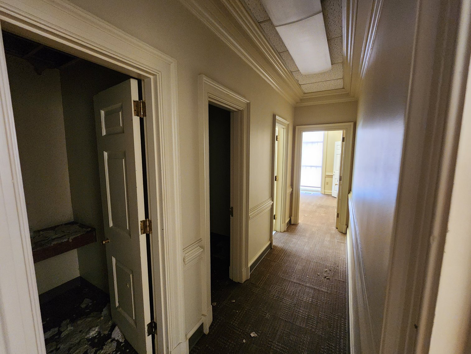 Image for Winnsboro, SC: 10,164±SF Footprint Former Bank Branch on 1± Acre at 101 N Congress St. (Fairfield County)