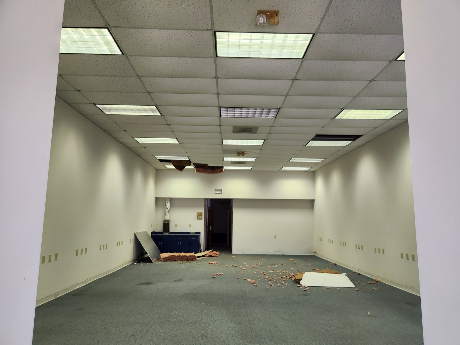 Image for Winnsboro, SC: 10,164±SF Footprint Former Bank Branch on 1± Acre at 101 N Congress St. (Fairfield County)