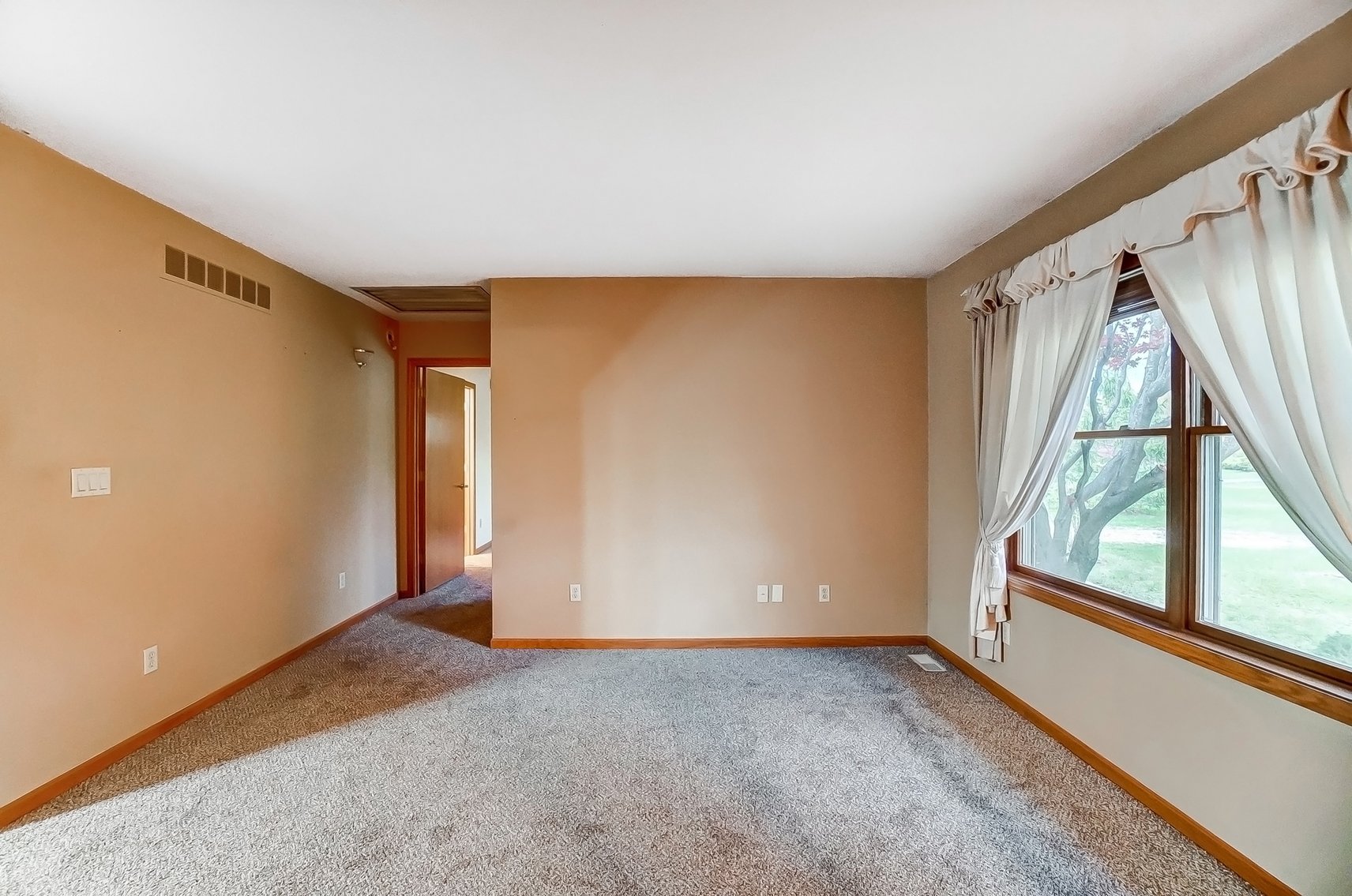 Image for 11065 Linwood Rd, Bowling Green, OH