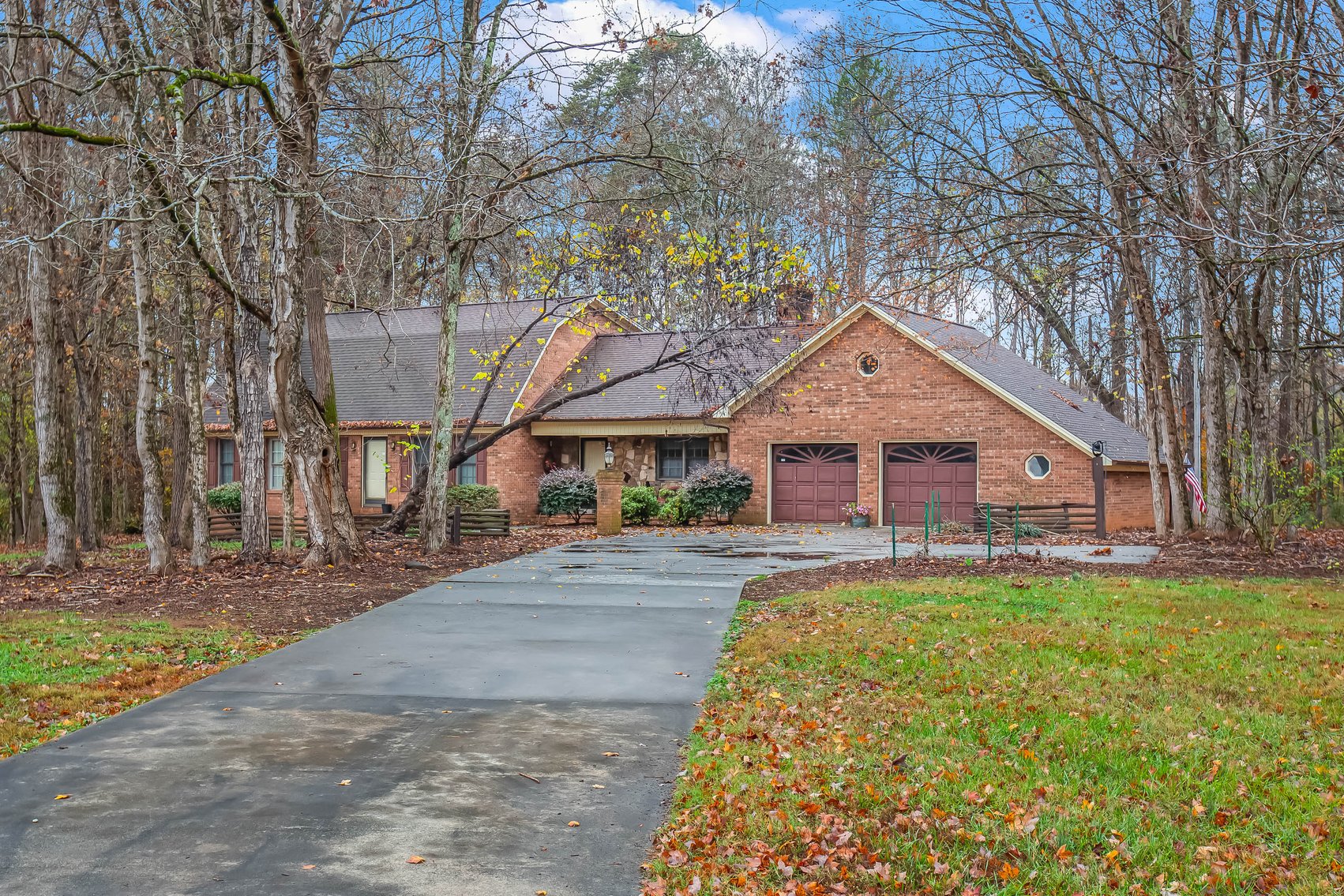 Davie County Home on 5.53 +/- Acres