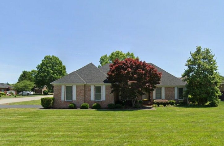 2600 Lost Cove, Bowling Green, KY 42104