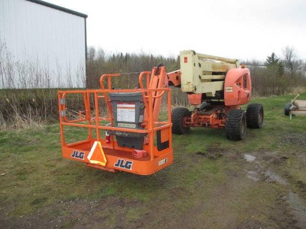 HERMANTOWN DO-BID.COM: ARTICULATING BOOM LIFT AND VEHICLE ONLINE AUCTION