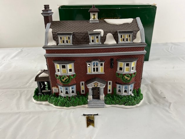 Department 56 Dickens factory Village Gad’s Hill Place