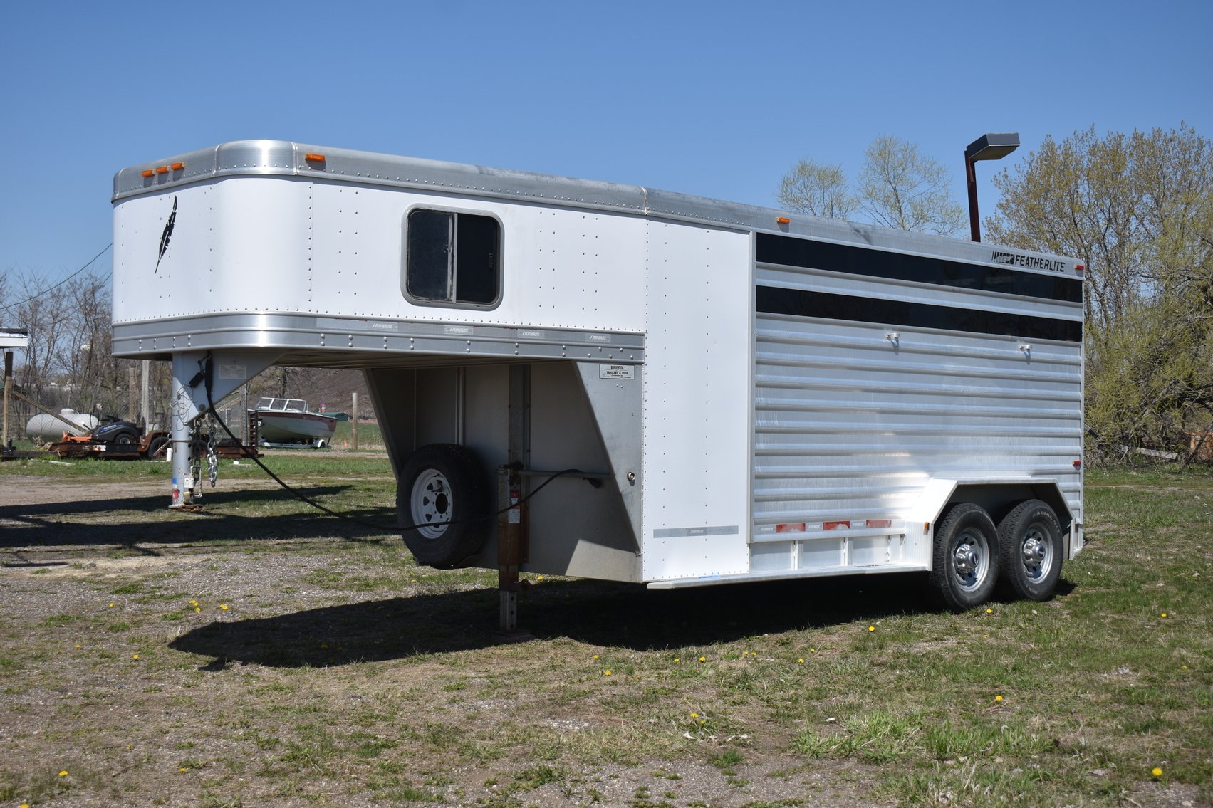 2008 Featherlite Gooseneck Horse Trailer