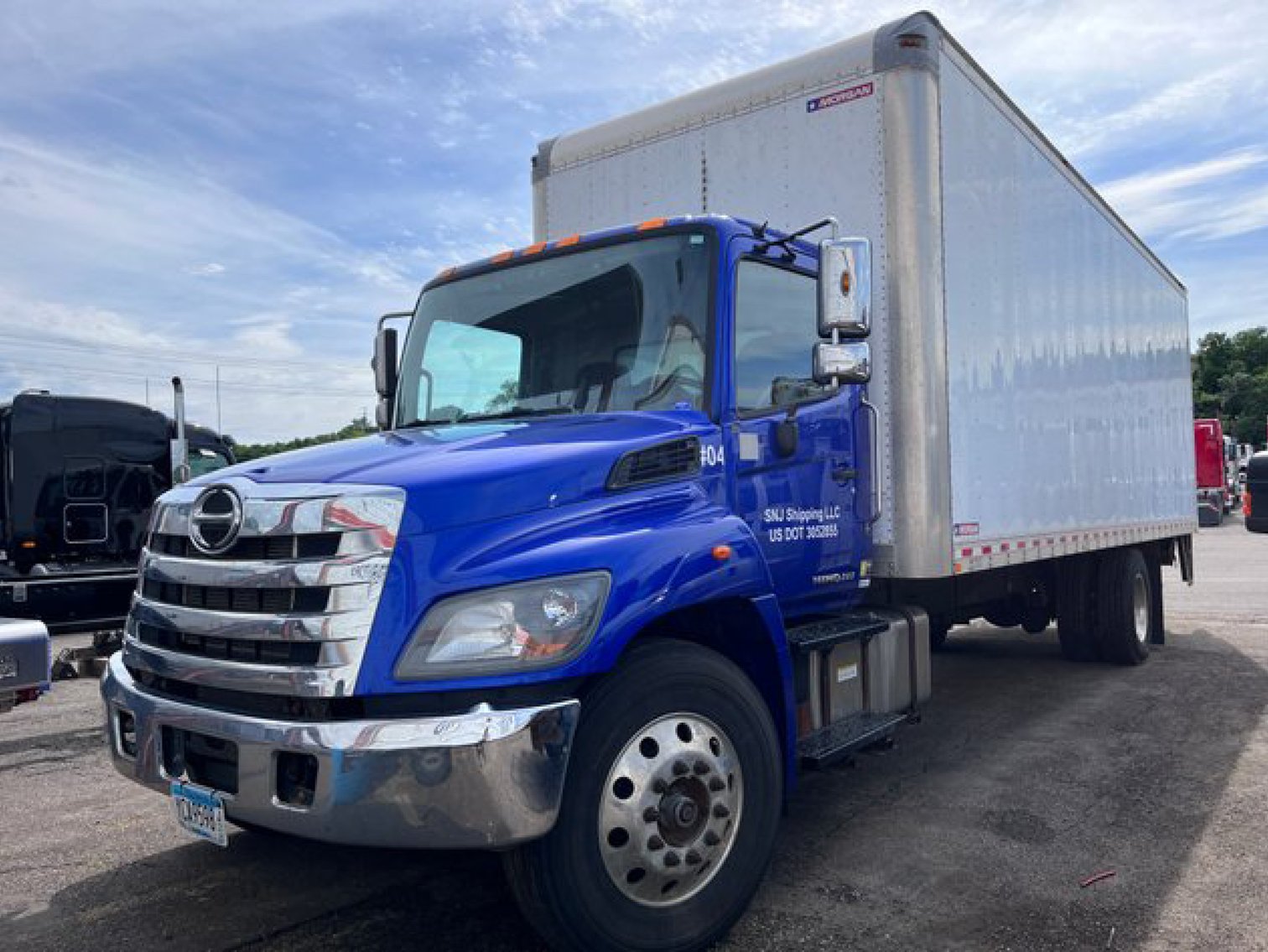 (3) Box Trucks: 2019 Hino 268,  2015 Freightliner, 2011 Kenworth