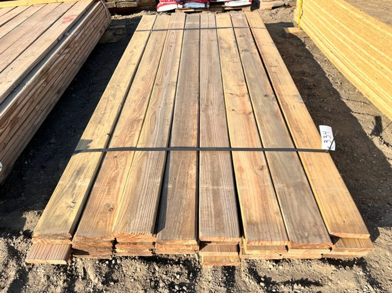 Surplus Lumber: Composite Decking, Timbers, Fencing, T&G, Shingles  (129343)