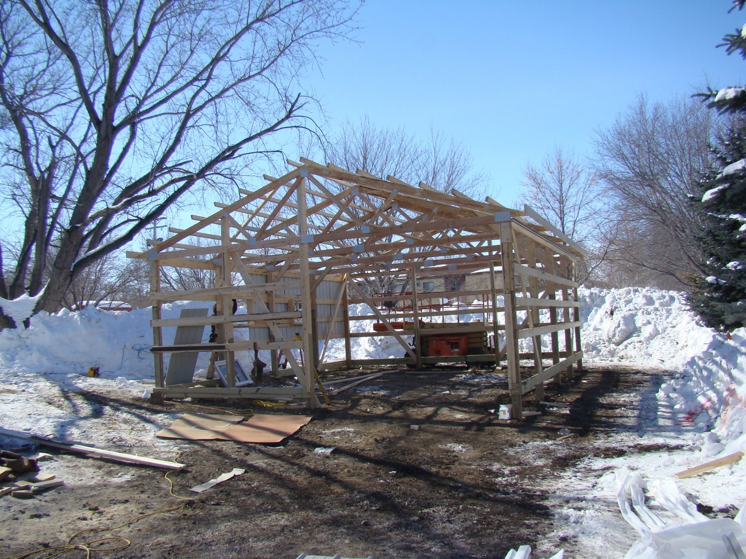 New Surplus Steel and Trusses from Grizzly Supply in Danube, MN