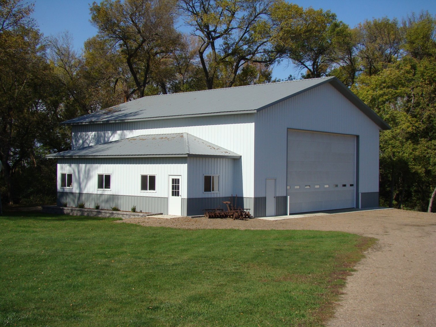 New Surplus Steel and Trusses from Grizzly Supply in Danube, MN