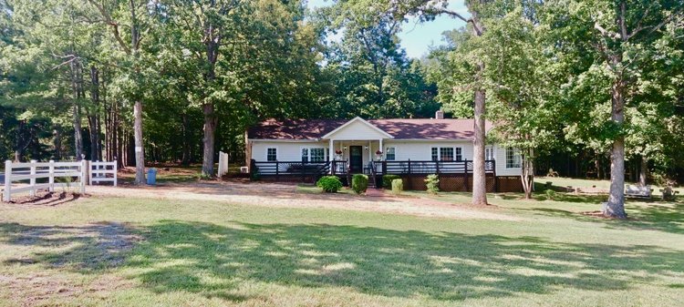 Image for 3 BR/2 BA Single Level Home on 2.3 +/- Acres Located Minutes From Charlottesville, VA--SELLING to the HIGHEST BIDDER!!