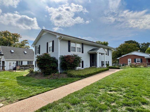 3 BR/2 BA Home on Corner Lot w/Walk-Out Basement & Large Detached 2 Bay Garage w/Finished Upstairs Space in Charlottesville, VA