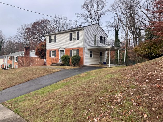 Image for 4 BR/2.5 BA Home w/Walk-Out Basement & Fenced Rear Yard Centrally Located in Prince William County, VA