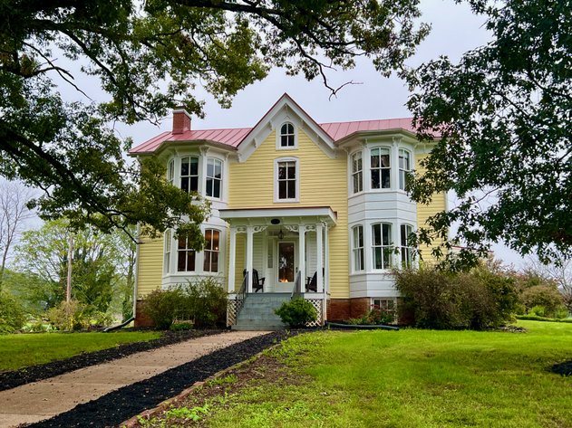 4 BR/4 BA Victorian/Queen Anne Style Farm House:  Detached Garages/Shops w/Apartment, Pond & Pool on 10.5 +/- Acres in Fauquier County, VA