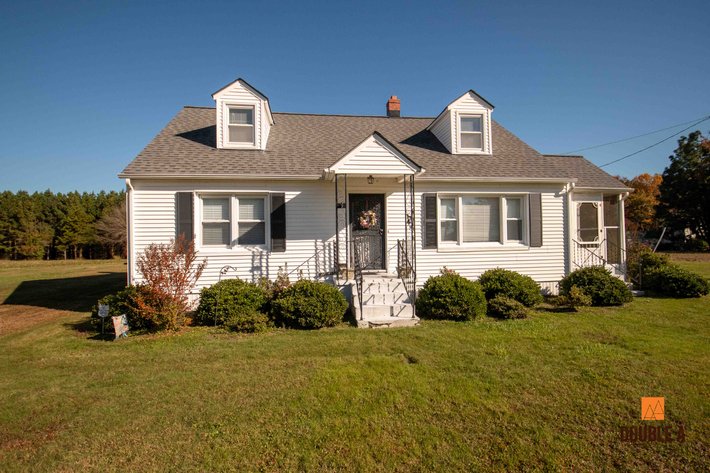 4106 Darvills Road; Blackstone, VA