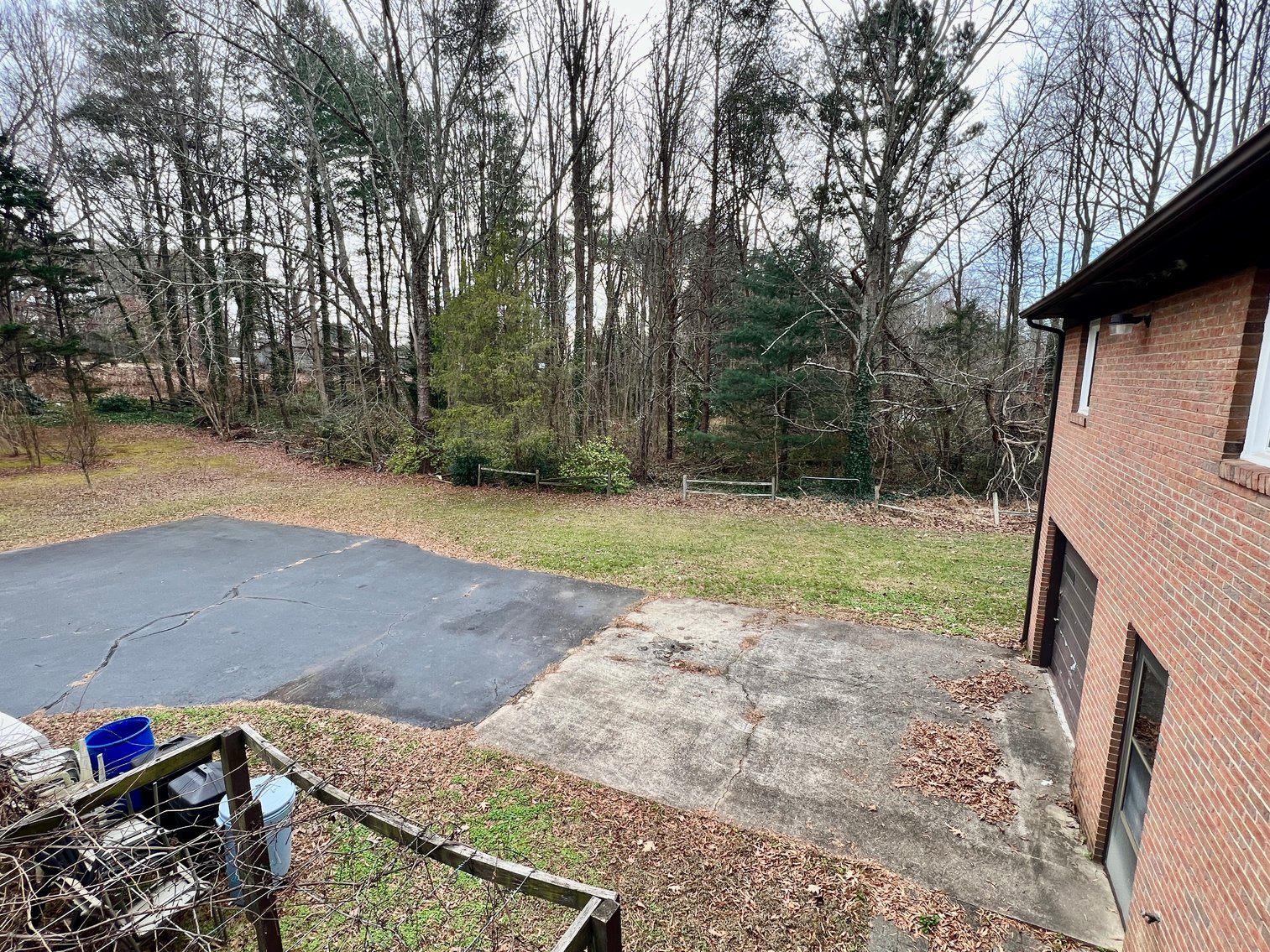 Adorable Brick Home in Taylorsville, NC Auction