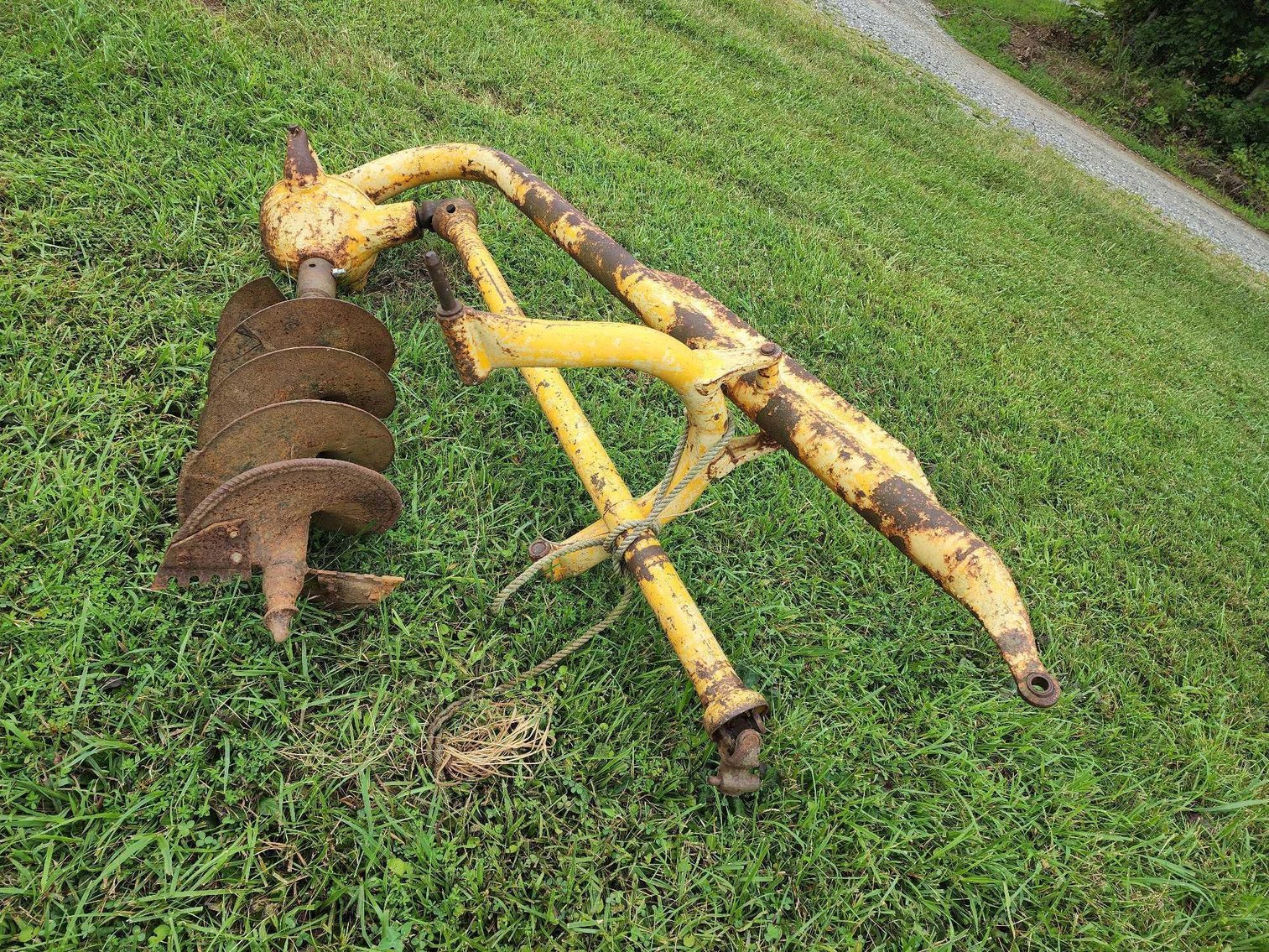 Farm Equipment Sale of the late Bob Koontz