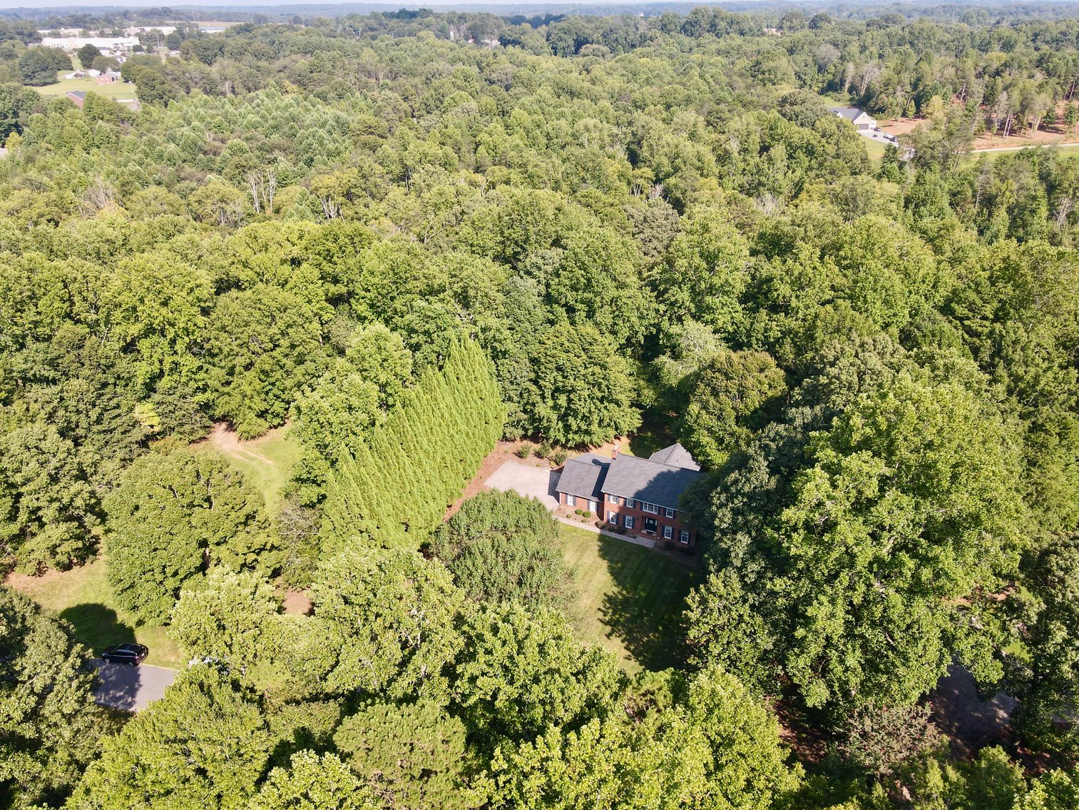 Colonial Style Masterpiece in The Knolls Community