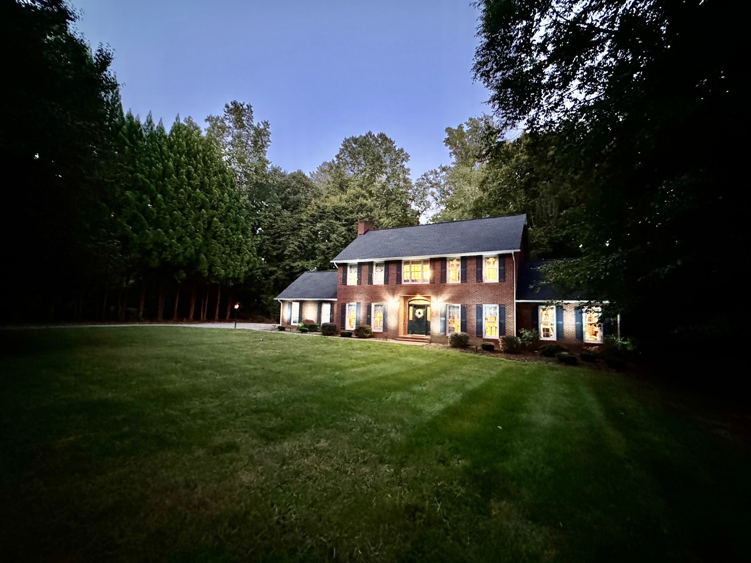 Colonial Style Masterpiece in The Knolls Community