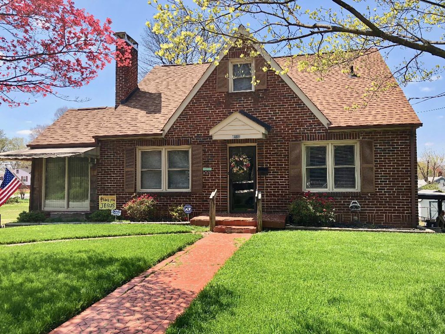 Cute Konnoak Cottage Winston Salem Home