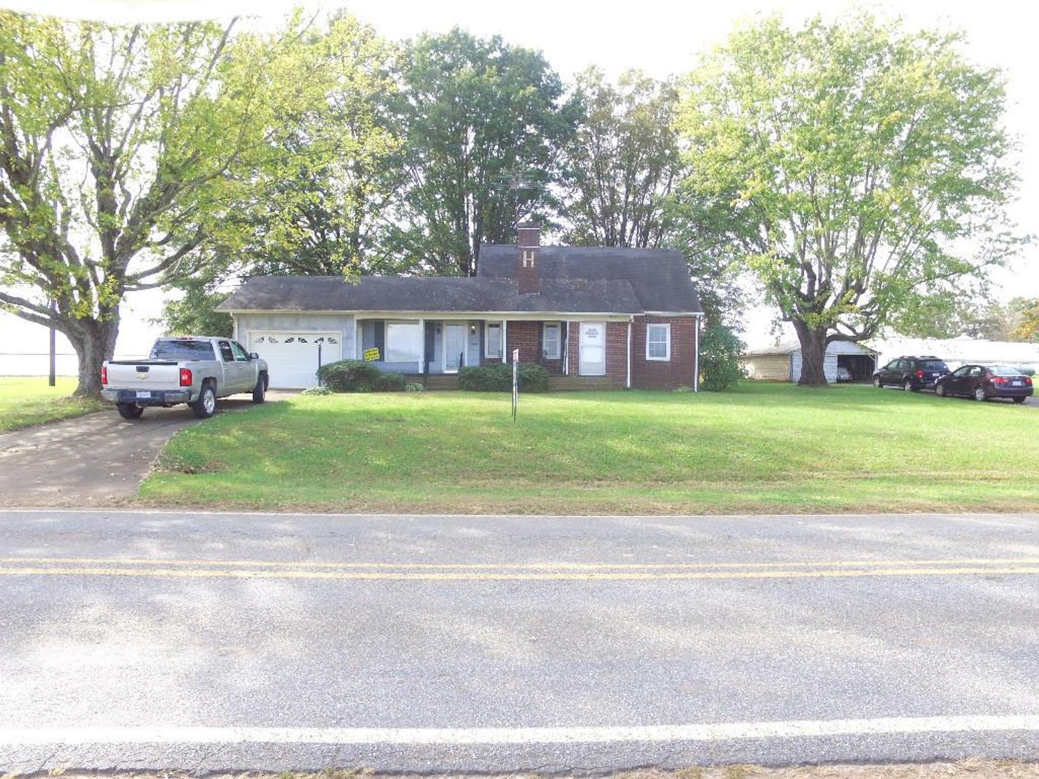 Great Rural Brick Ranch in Yadkin County