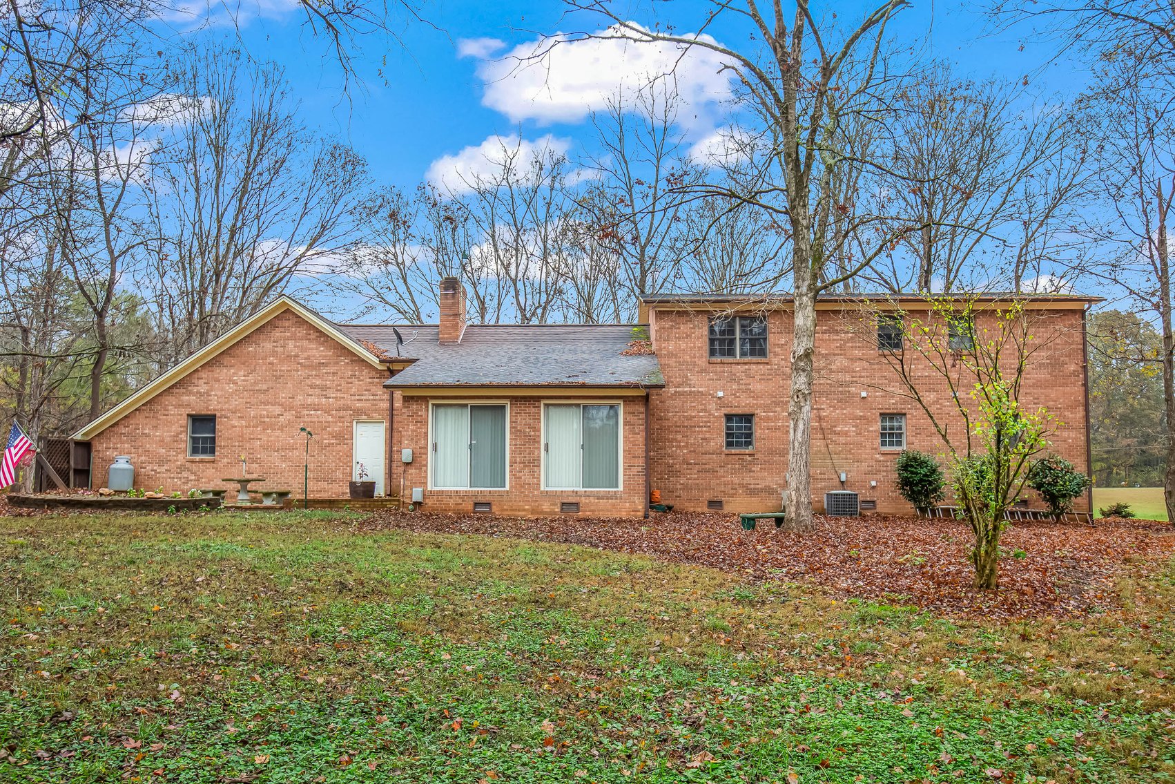 Davie County Home on 5.53 +/- Acres