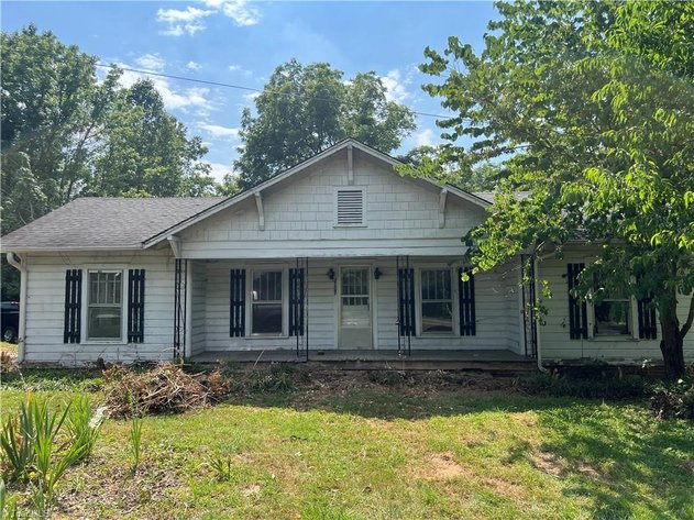 Home For Sale in Mount Airy - 2107 Fancy Gap Road