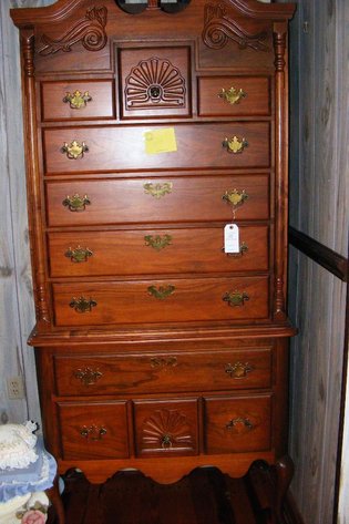 Handmade chest of drawers