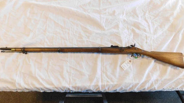 577/450 caliber Snider rifle w/bayonet