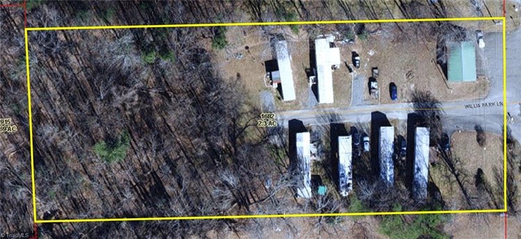 Mobile Home Park For Sale in Mount Airy - 1067 N Franklin Road