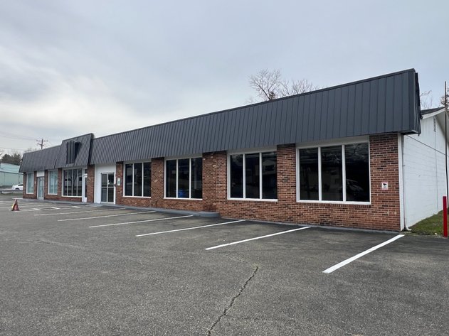 Office/Retail Building For Lease in Mount Airy - 527 Lebanon Street