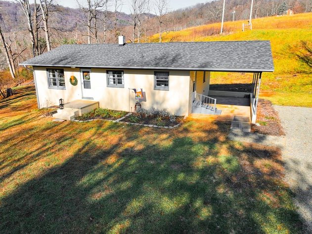 Home For Sale in Cana, Virginia - 1532 Pauls Creek Road