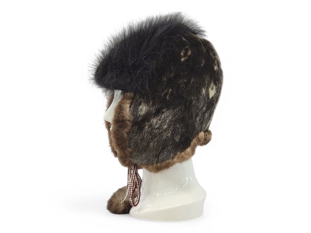 Spotted Seal Fur Trapper Hat w/ Pom-Poms