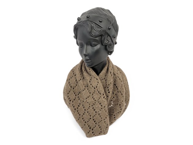 Qiviut Muskox Wool Smoke Ring Scarf - Quviut Knits Ltd. of Vancouver