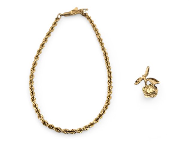 14k Yellow Gold Bracelet & Pendant 