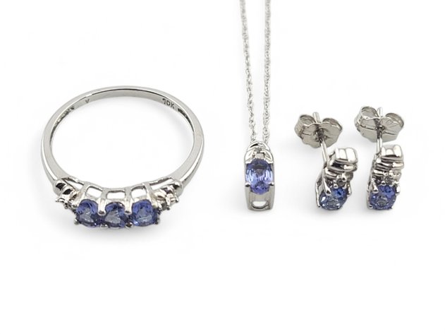 10k White Gold Diamond & Tanzanite Necklace, Ring & Earring Set