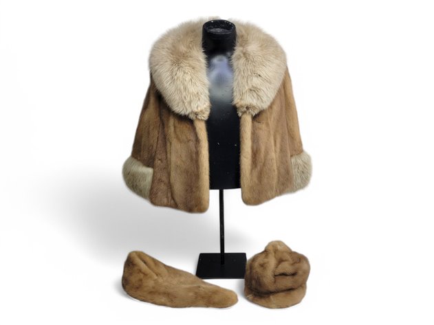 Mink & Fox Fur Jacket w/ Hat & Stole - David Green Master Furrier