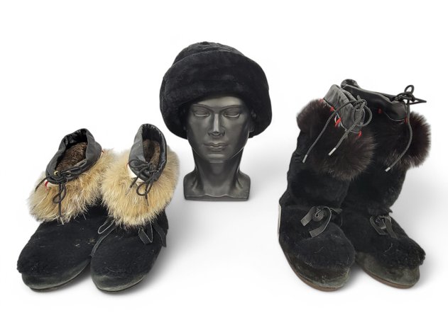 Lamb Hat & Fur Mukluks