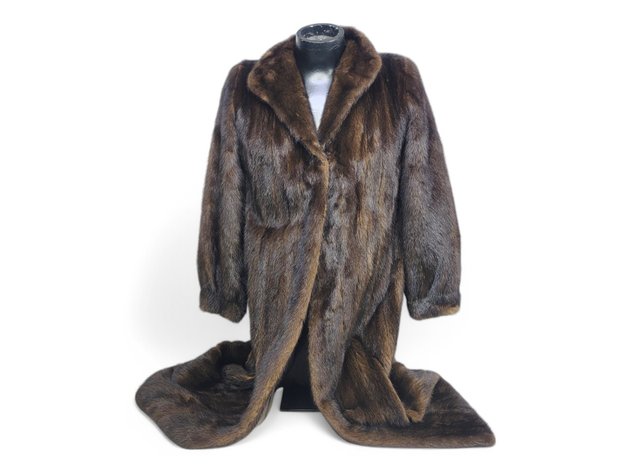 Long Mink Fur Coat - Jindo/Saga Mink