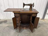 Singer, Sewing Machine